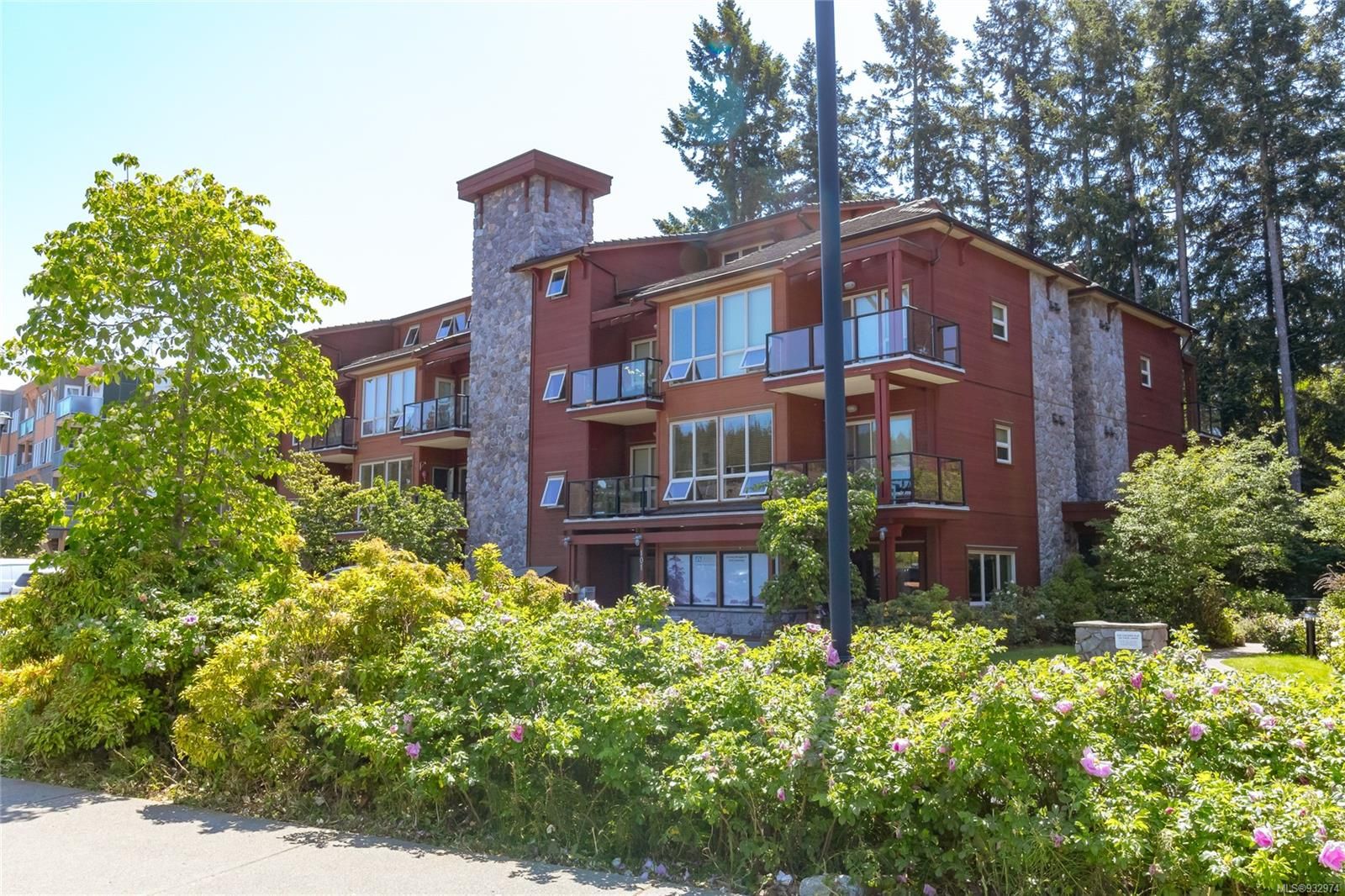 I have sold a property at 306 627 Brookside Rd in Colwood

